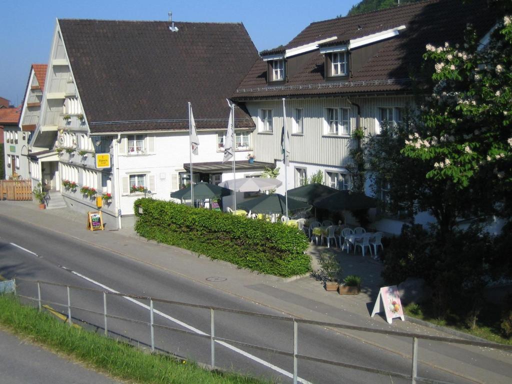 Landgasthaus Baeren Grub Exterior photo